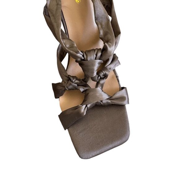 Taupe Satin Lace Up Heels 6.5 - Picture 6 of 9
